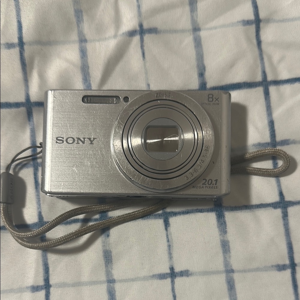 Sony Cybershot digital camera